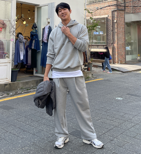 (M-5XL)<BR>크리더스 带帽T恤+트랄리 运动服裤子