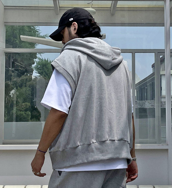 (XL-4XL)<br>로빙하 带帽马甲