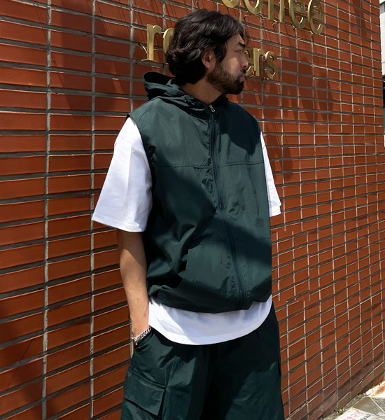 (L-4XL)<BR>사그란 带帽马甲+다블라 货物绑带短裤