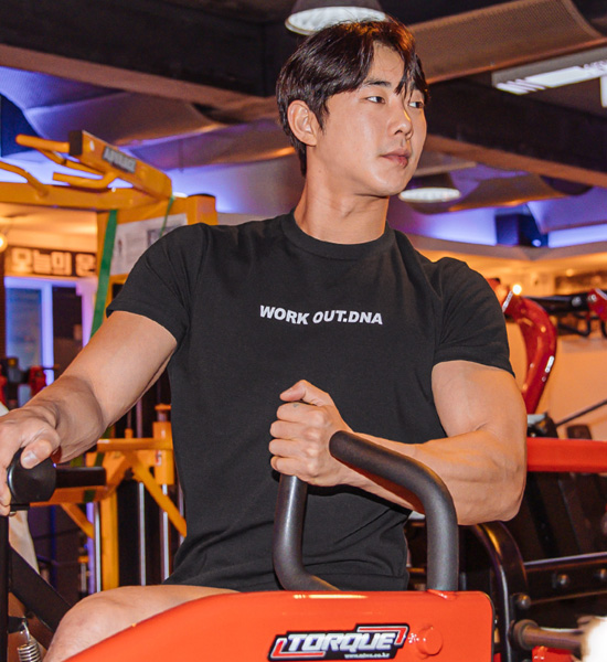 (L-6XL)<br>라나오 埃科隆 肌肉紧身的短袖连体衣<br><font color=