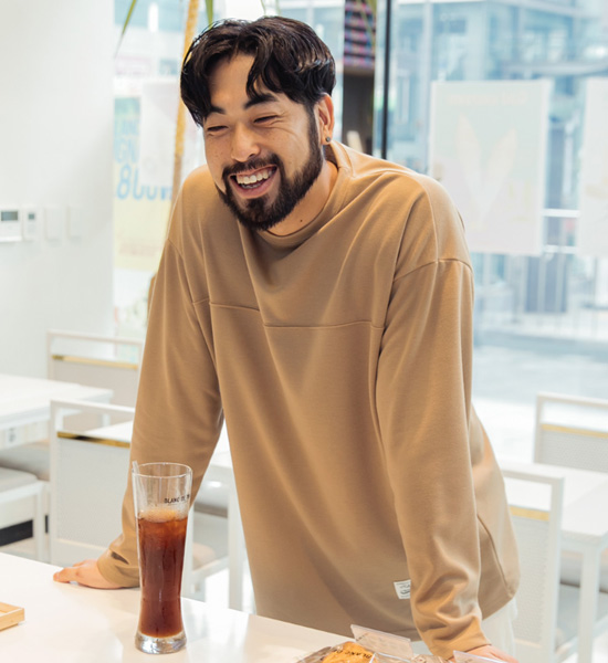(M~5XL)<br>꺼내입어요 切口 长袖t恤<br><font color="#fb5ec9"><B>[1+1]</B></font>