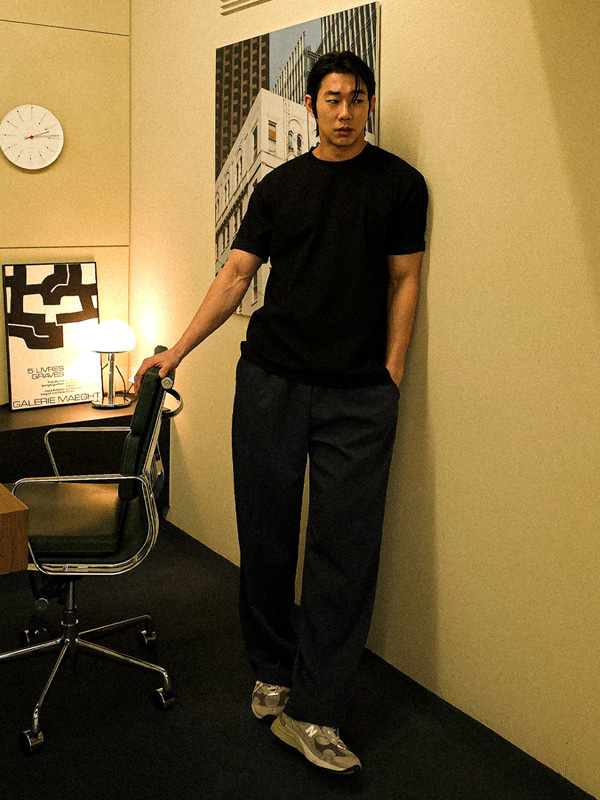 (L-5XL)<br>바톤 롤업반팔티 <BR><B><FONT COLOR="#ff4800">[额外折扣]</FONT></B><br><font color="#098a09"><B>选择长度 (基础,长款+6cm)</B></font>