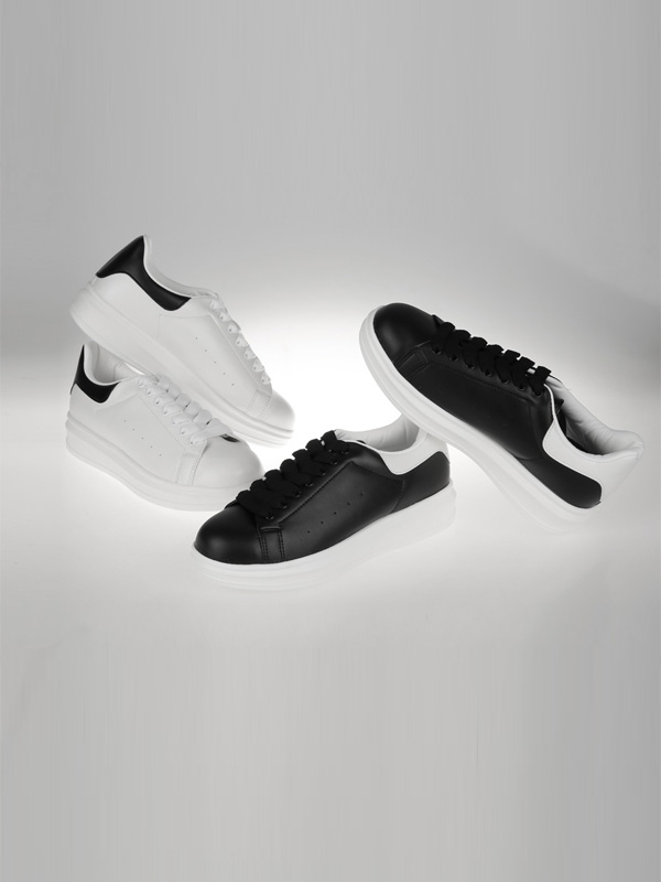 조니엔시티 胶底帆布鞋(情侣)