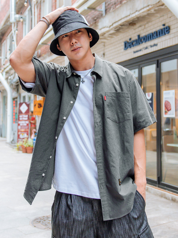 (L-5XL)<br>독보적인 无图案短袖衬衫