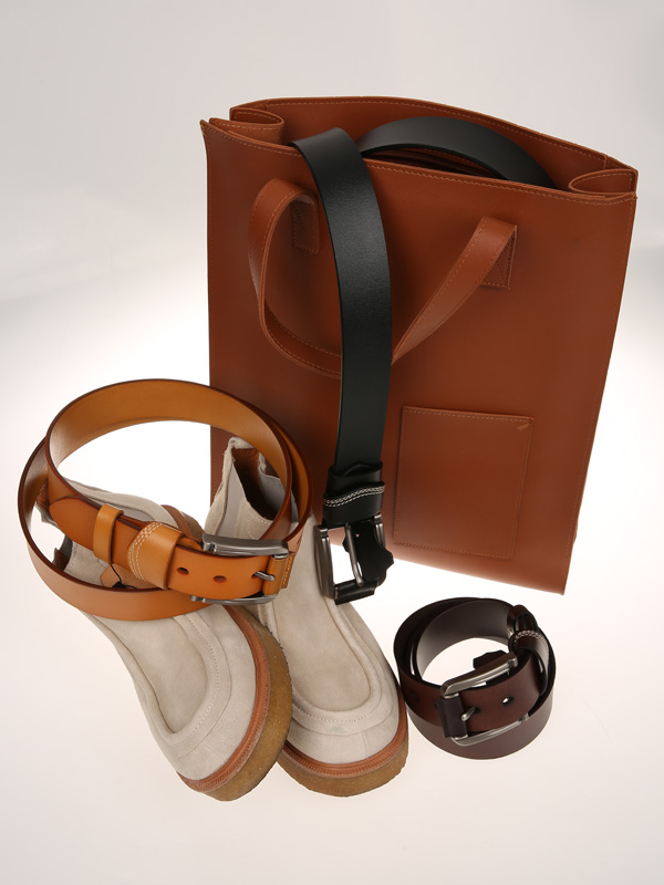 (可穿戴长达48英寸)<BR>니드런 牛皮 单边带(30043무지)