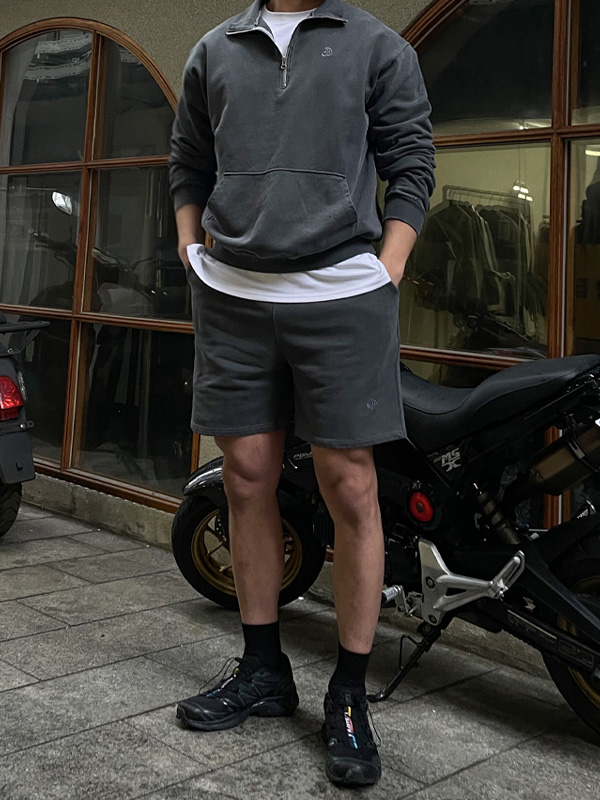 (L-5XL)<BR>우즈리스 颜料 半拉链+솔틴 颜料 短裤