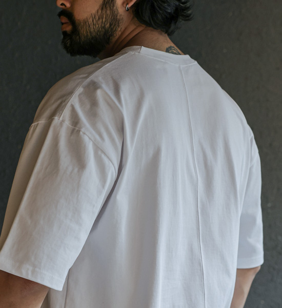 (L-5XL)<BR>키넌 分层 短袖T恤<BR><font color="#224f20"><b>*选择长度 (基础,+4CM,+8CM)</b></font>