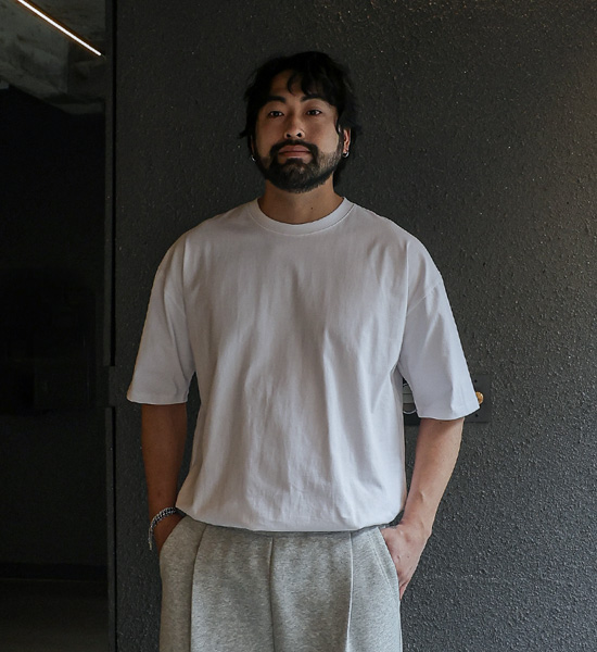 (L-5XL)<BR>키넌 分层 短袖T恤<BR><font color="#224f20"><b>*选择长度 (基础,+4CM,+8CM)</b></font>