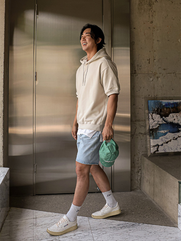 (XL-5XL)<br>카노치 切开的连帽短袖