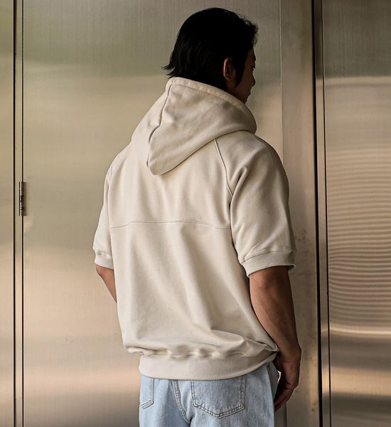 (XL-5XL)<br>카노치 切开的连帽短袖