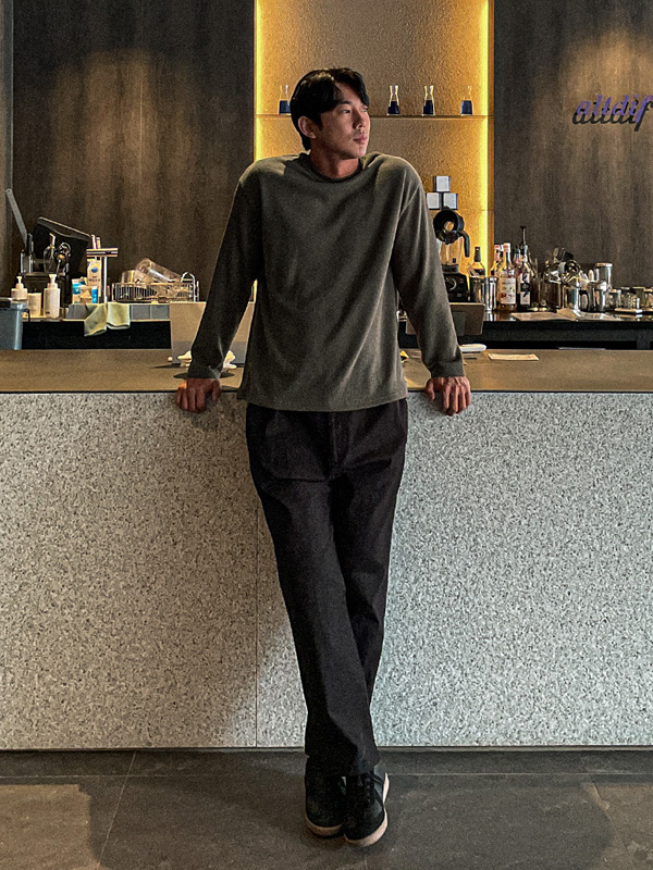 (L-5XL)<BR>부나스 针织衫<br><font color="#fb5ec9"><B>[1+1]</B></font>