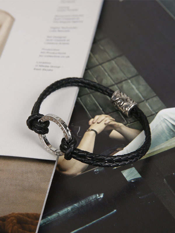 *아타와디 镯子