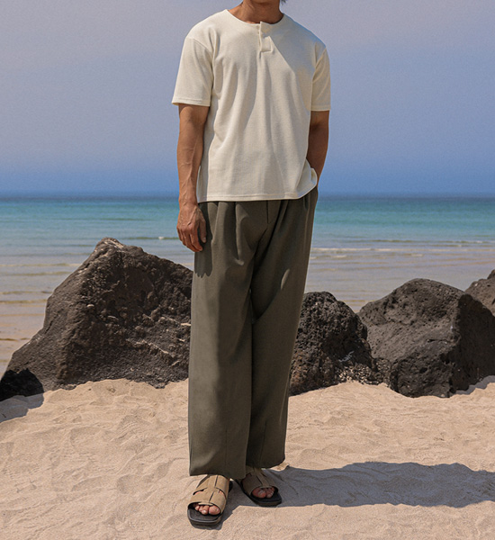 (L-5XL)<br>벨론 亨利颈 短袖T恤<br><font color="#fb5ec9"><B>[1+1]</B></font>