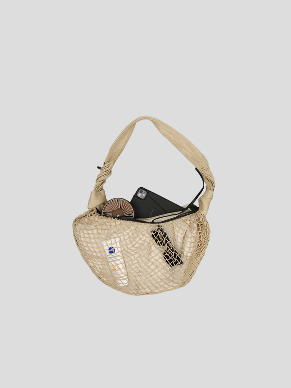 *푸카르파 숄더백