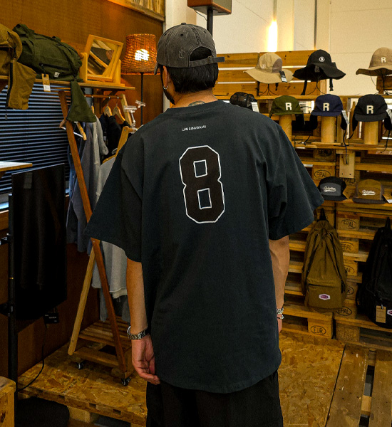 (XL-6XL)<br>카브로보 V字领 短袖T恤 928