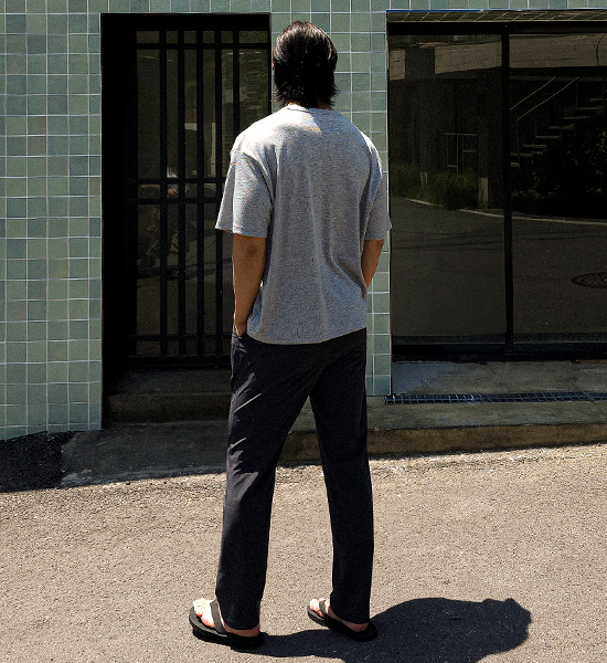 (L-4XL)<br>보니아토 亨利颈 短袖T恤