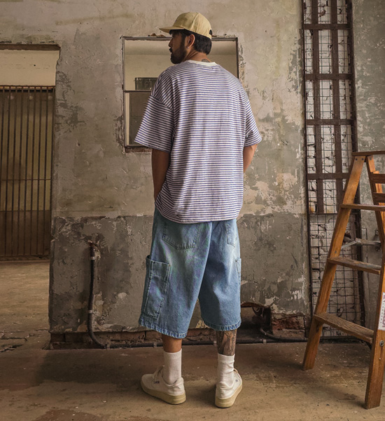 (XL-4XL)<br>슈베린 条纹 短袖T恤