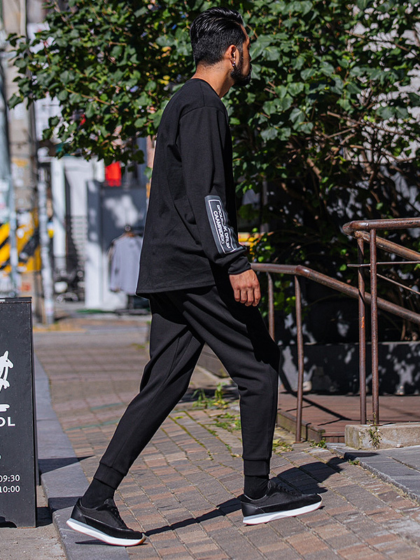 <br><font color="#fd0303">[365SALE]</font><br><font color="#2046a7">★교환/반품불가★</font><BR>렙스 REPS 运动服 慢跑裤