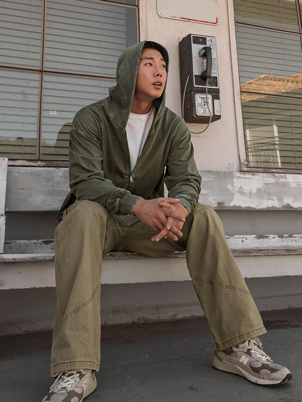 (M-5XL)<BR>파르타도 颜料 带帽拉链