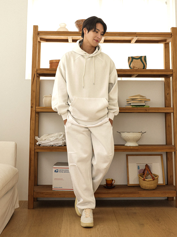 린세이 带帽T恤