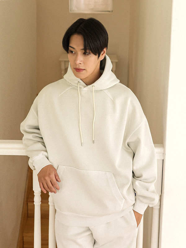린세이 带帽T恤+파르테 半宽配合 松紧带裤