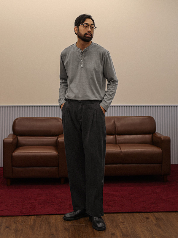 바실키우 颜料 亨利颈 长袖t恤