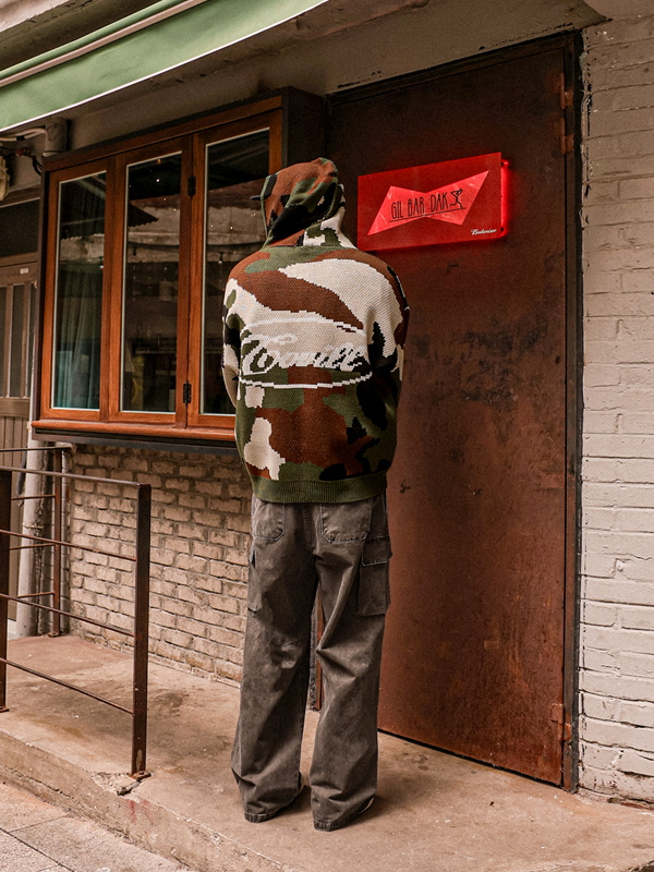 노빈스카 羊毛衫 带帽拉链