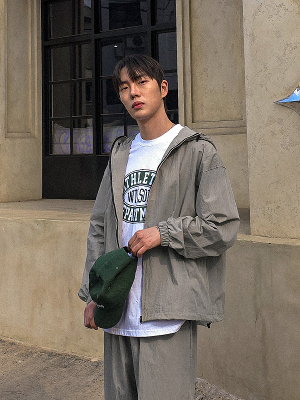 (M-4XL)<br>바간다토 带帽拉链