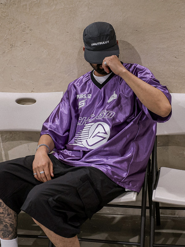 아라바드 V字领 短袖T恤