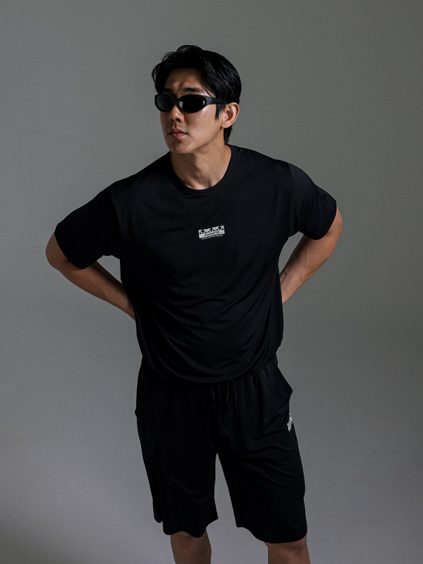 [SET](XL-5XL)<BR>글라이딩 短袖T恤 + 어템프트 运动服 短裤
