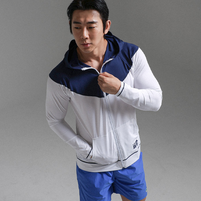 (M-4XL)<BR>시몬 鲁什卫士 带帽拉链